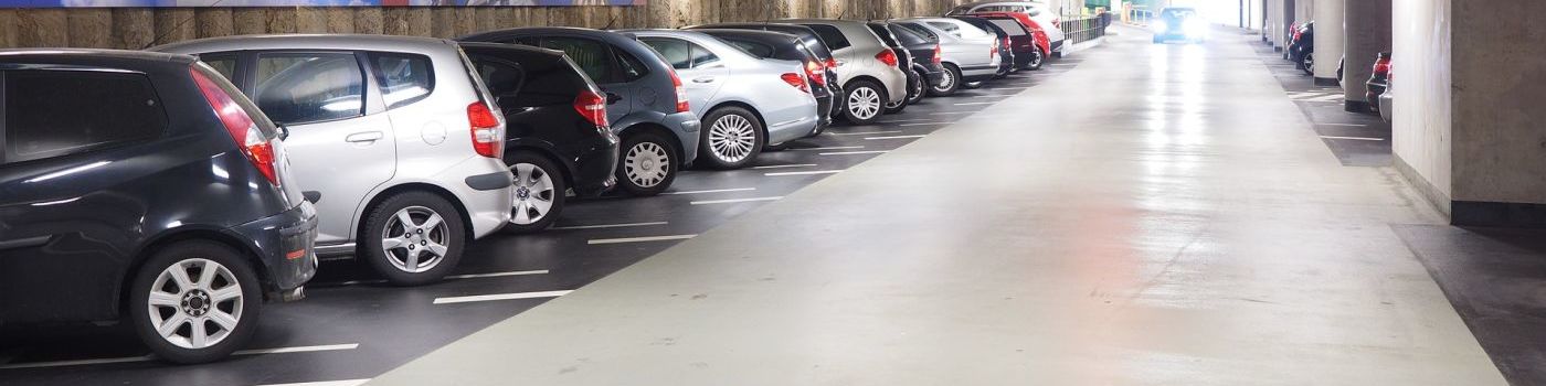 Parking cars in a car park.