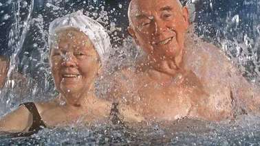 Two elderly people can irrigate the water.