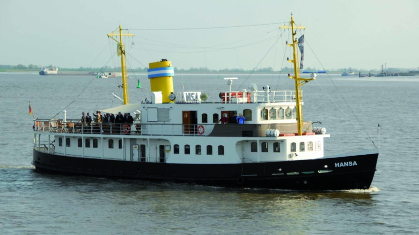 MS Hansa auf der Weser
