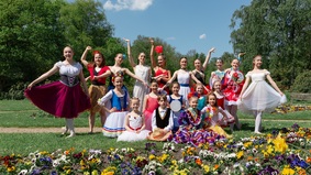 Tänzer:innen der Tanzschule DanceArt aus Geestemünde