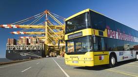 Fährt während der Sperrung der Kennedybrücke erst ab Schiffahrtsmuseum: der Hafenbus