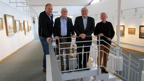 Staatssekretär Uwe Beckmeyer (zweiter von rechts) mit seinen Vorstandskollegen (von links:) Andreas Wencke, Michael Rabe und Heinrich Siedenburg
