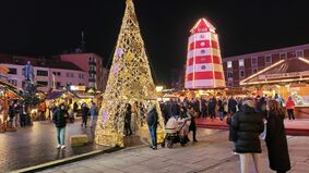 Lichtgele auf Bremerhavener Weihnachstmarkt