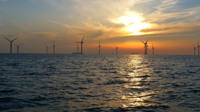 Windkrafträder in der Nordsee