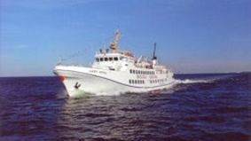 Soll künftig von Bremerhaven nach Helgoland fahren: Seebäderschiff "Fair Lady"