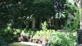 Parklandschaft und Pavillon in Thieles Garten