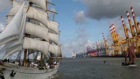 Ships sail in front of Bremerhaven.