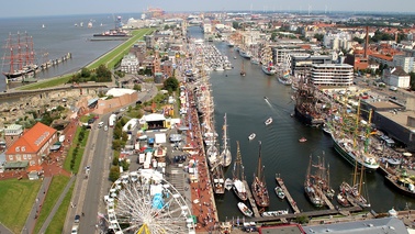 View from Look-Out-Platform to the event, sailing ships, harbor