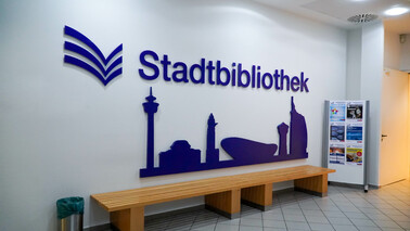 Der Eingangsbereich der Stadtbibliothek Bremerhaven.