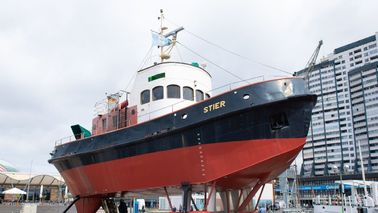 Picture of the harbor tugboat "Stier"