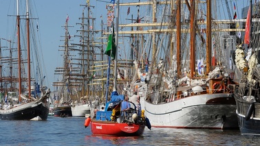 Segelschiffe im Alten Hafen