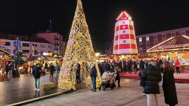 Lichtgele auf Bremerhavener Weihnachstmarkt